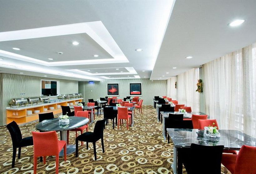 호텔 J. Real Residence Suites