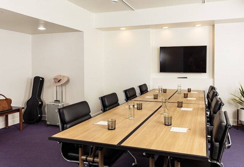 June West La, A Member Of Design Hotels