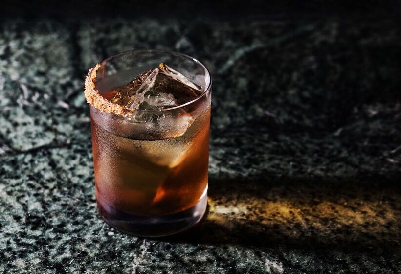 June West La, A Member Of Design Hotels