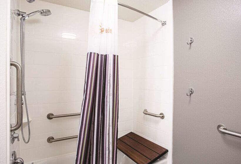 هتل La Quinta By Wyndham Baltimore N / White Marsh