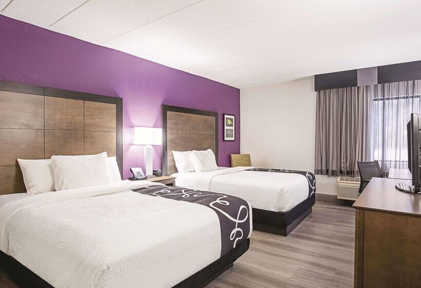 هتل La Quinta By Wyndham Baltimore N / White Marsh