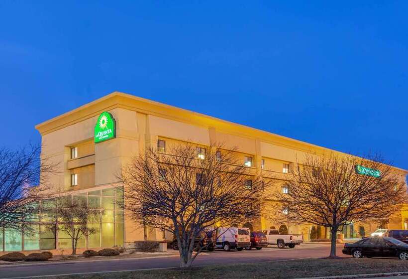 Отель La Quinta By Wyndham Chicago Tinley Park