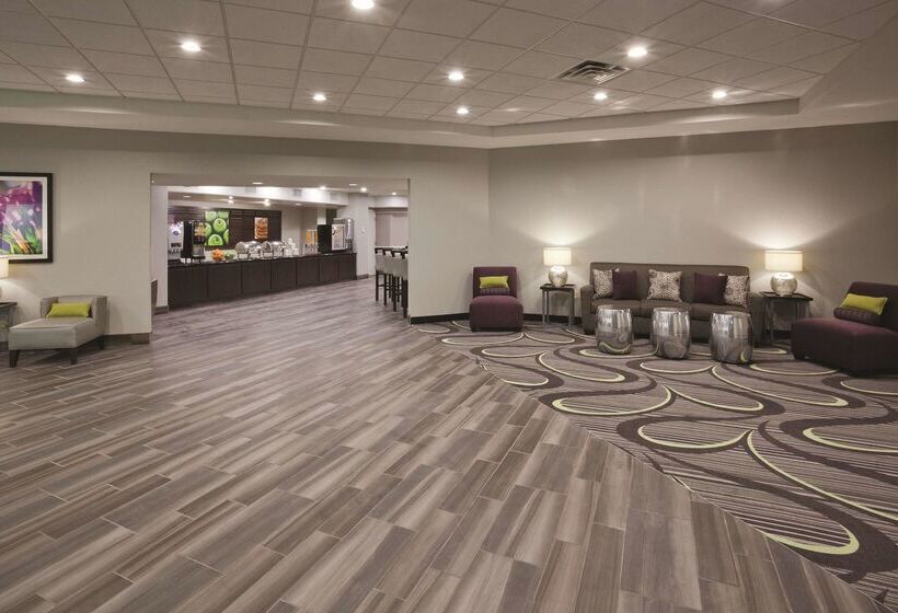 酒店 La Quinta By Wyndham Minneapolis Bloomington W   Free Airport Shuttle