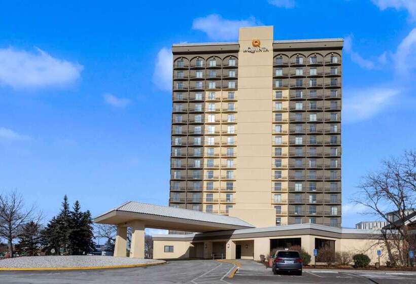 هتل La Quinta By Wyndham Minneapolis Bloomington W   Free Airport Shuttle