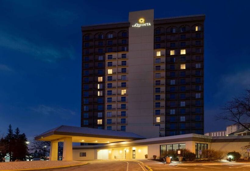 هتل La Quinta By Wyndham Minneapolis Bloomington W   Free Airport Shuttle