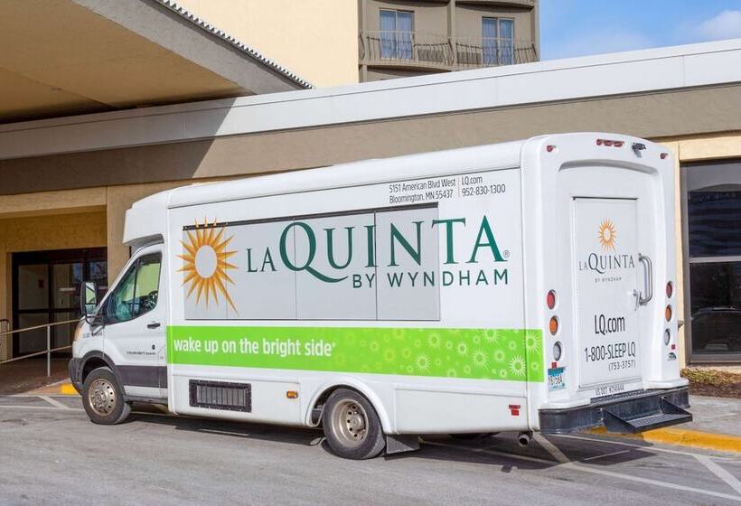 هتل La Quinta By Wyndham Minneapolis Bloomington W   Free Airport Shuttle