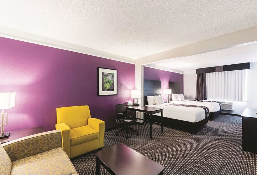ホテル La Quinta Inn & Suites By Wyndham San Antonio Downtown