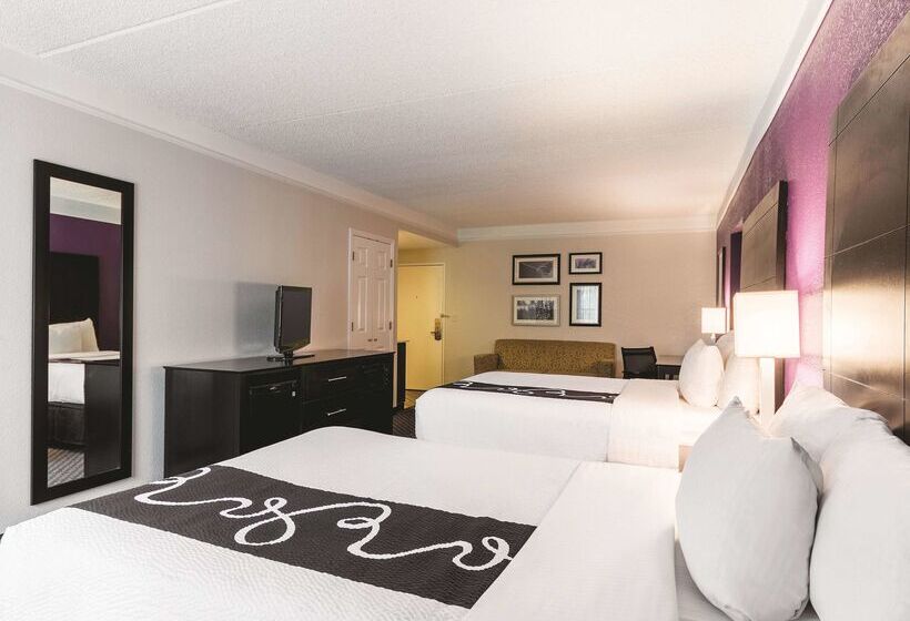 ホテル La Quinta Inn & Suites By Wyndham San Antonio Downtown