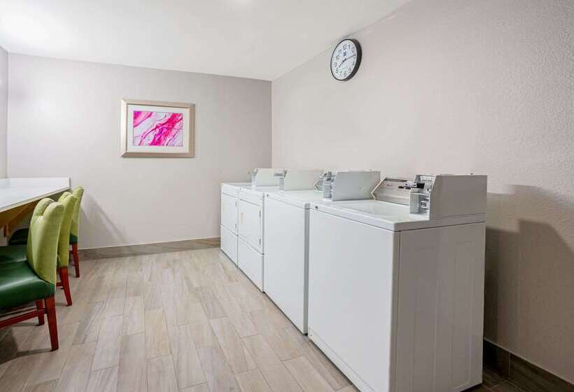 فندق La Quinta By Wyndham Seattle Federal Way