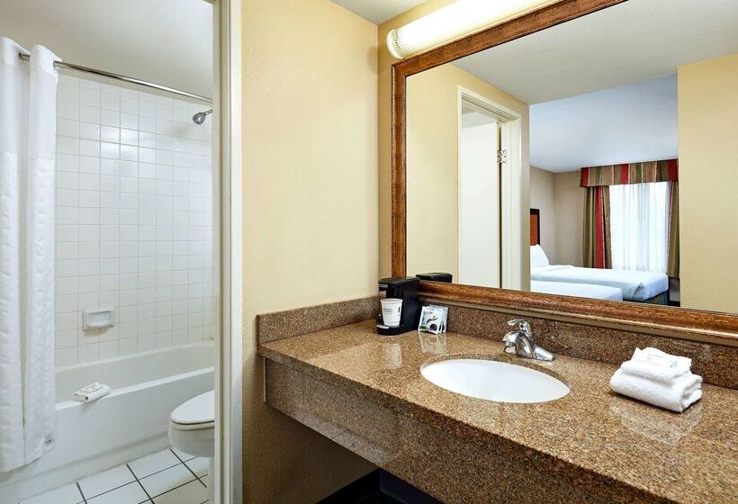 ホテル La Quinta By Wyndham Thousand Oaks Newbury Park