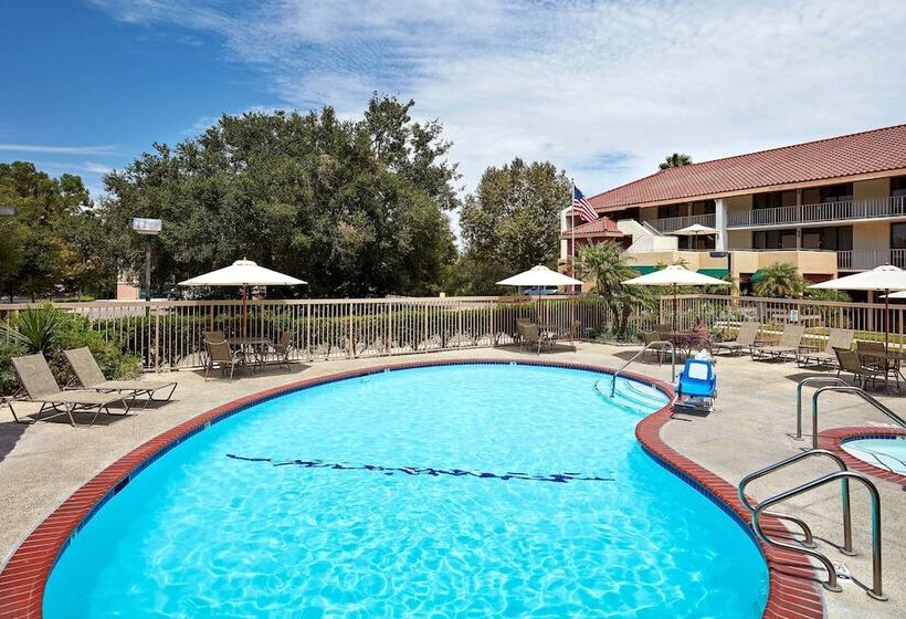 ホテル La Quinta By Wyndham Thousand Oaks Newbury Park