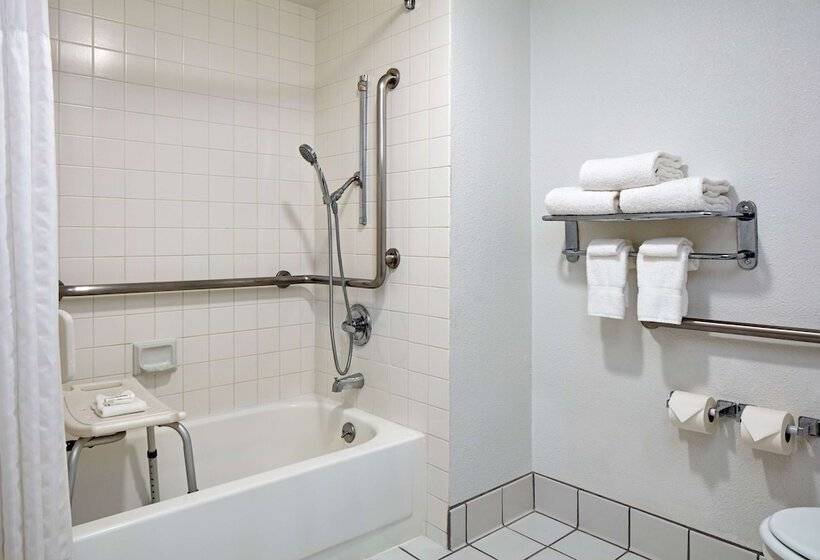 ホテル La Quinta By Wyndham Thousand Oaks Newbury Park