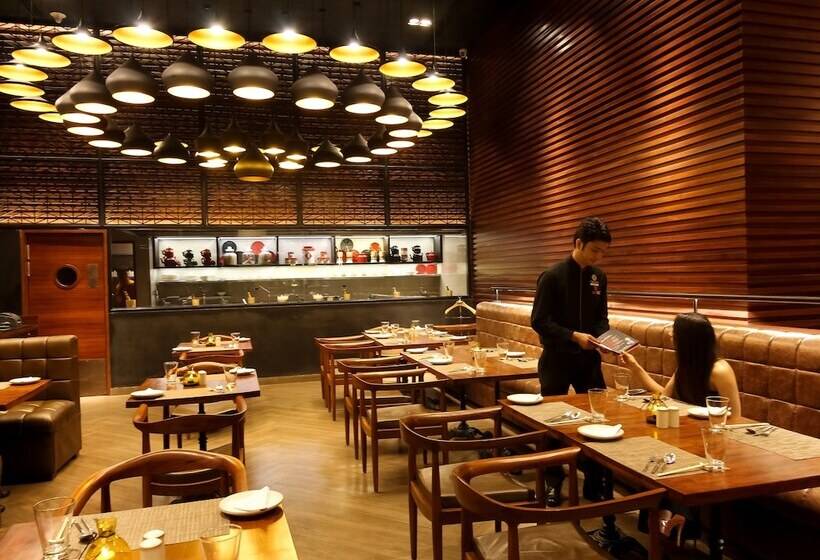 فندق Lemon Tree Premier City Center