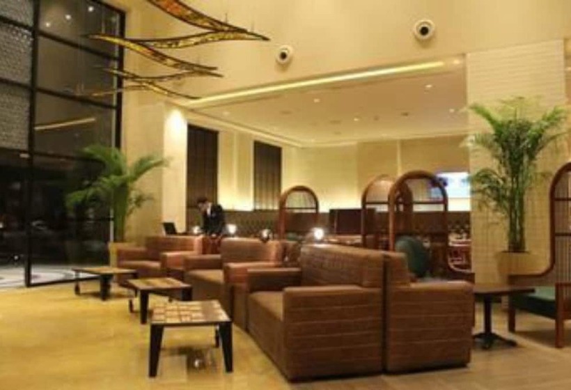 فندق Lemon Tree Premier City Center