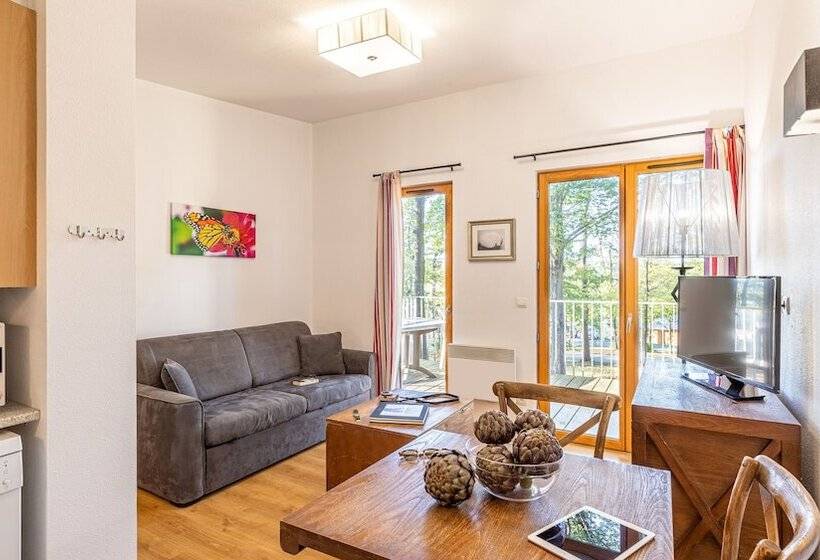 ホテル Madame Vacances Les Cottages De Valjoly