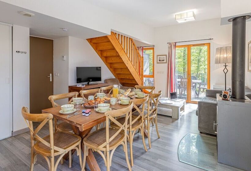 ホテル Madame Vacances Les Cottages De Valjoly