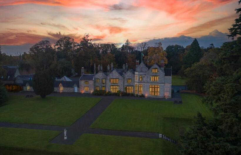 Отель Lough Rynn Castle