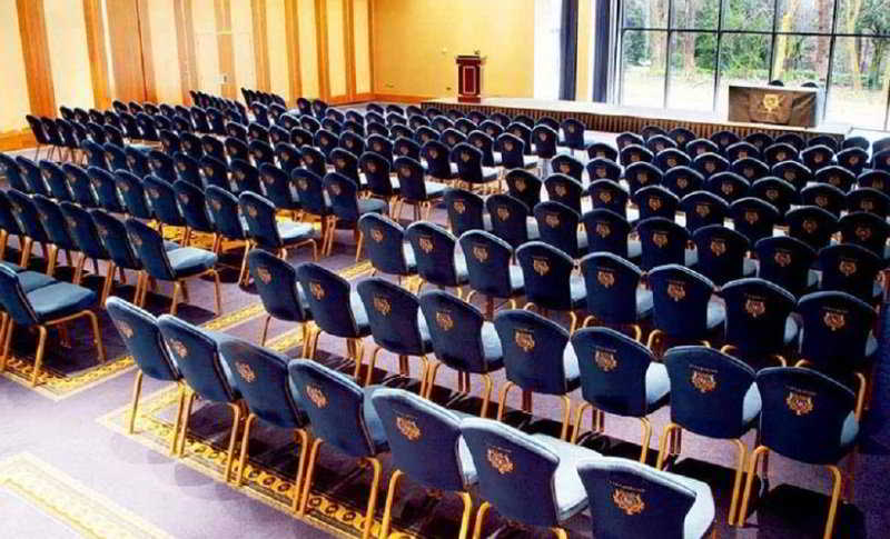 Отель Lough Rynn Castle