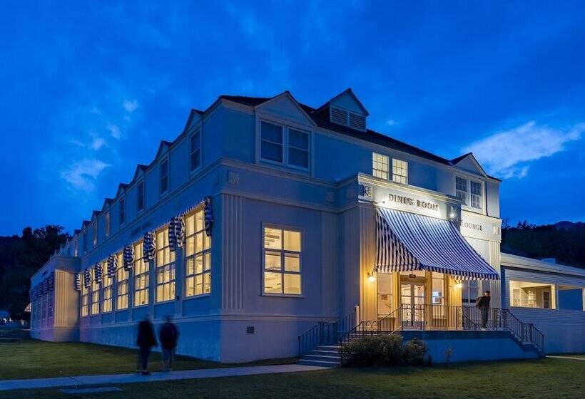 فندق Mammoth Hot Springs & Cabins   Inside The Park