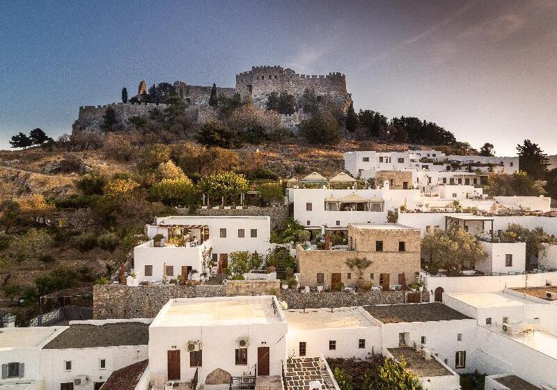 Отель Melenos Art Boutique