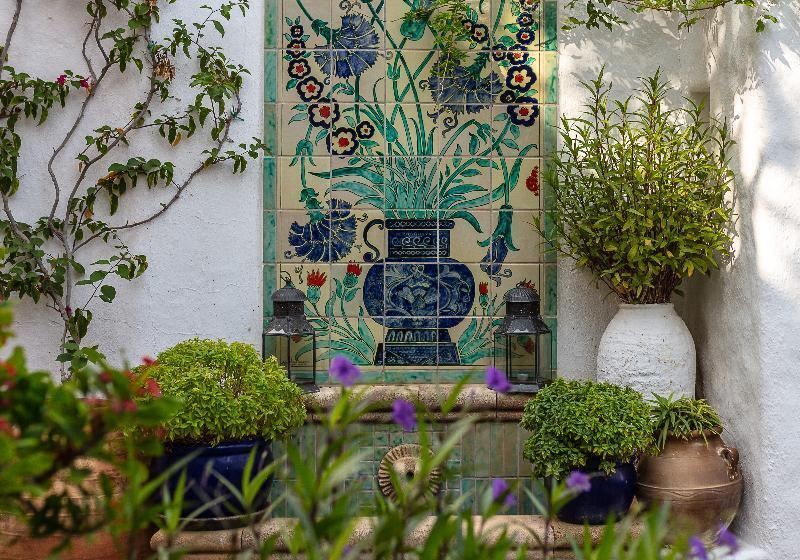 Отель Melenos Art Boutique