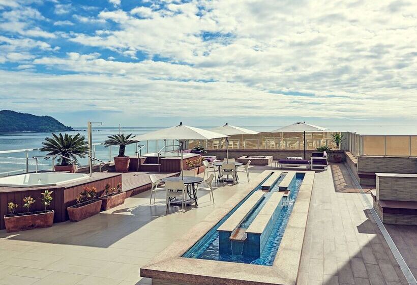 ホテル Mercure Camboriu