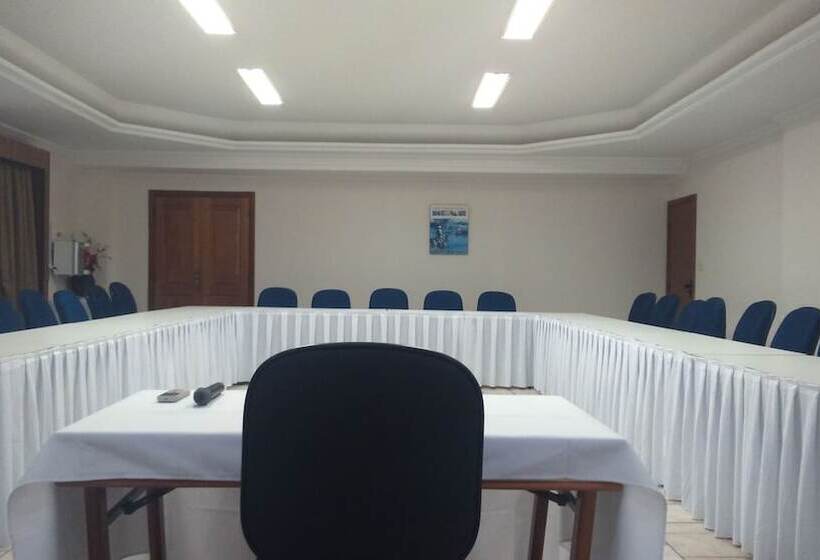 ホテル Metropolitan