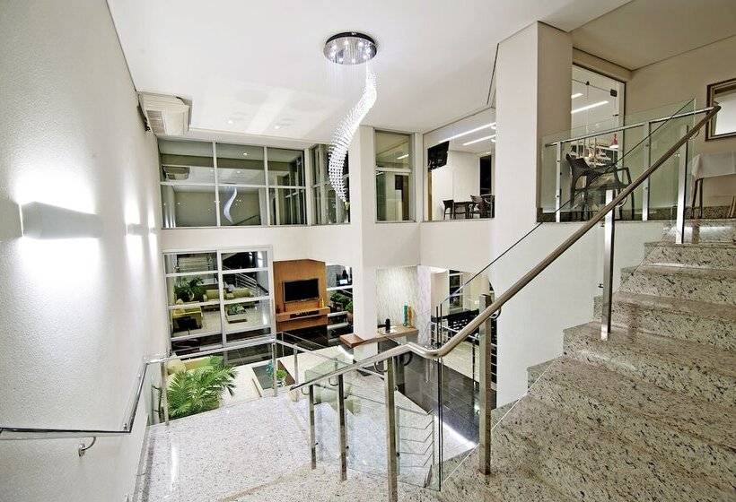 ホテル Metropolitan