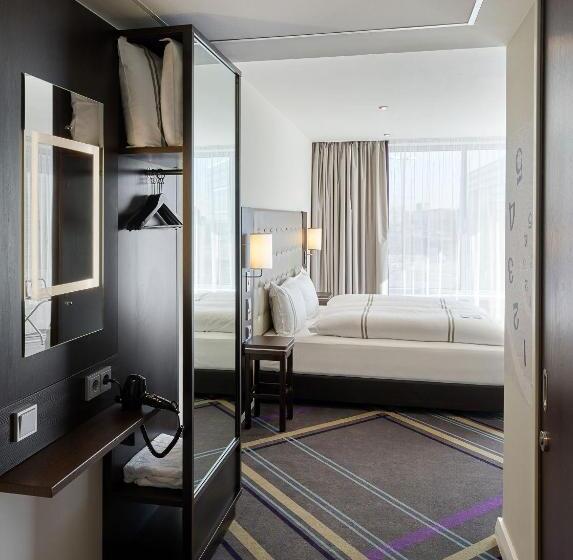 בית מלון כפרי Premier Inn München City Ost