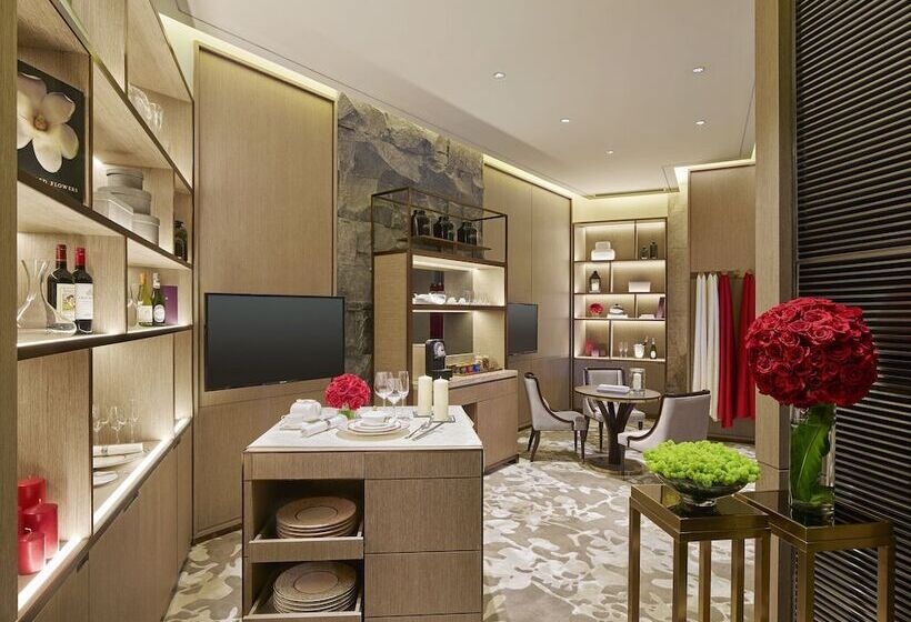 ホテル New World Wuhan