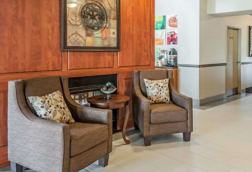 Отель Quality Inn & Suites Albuquerque West