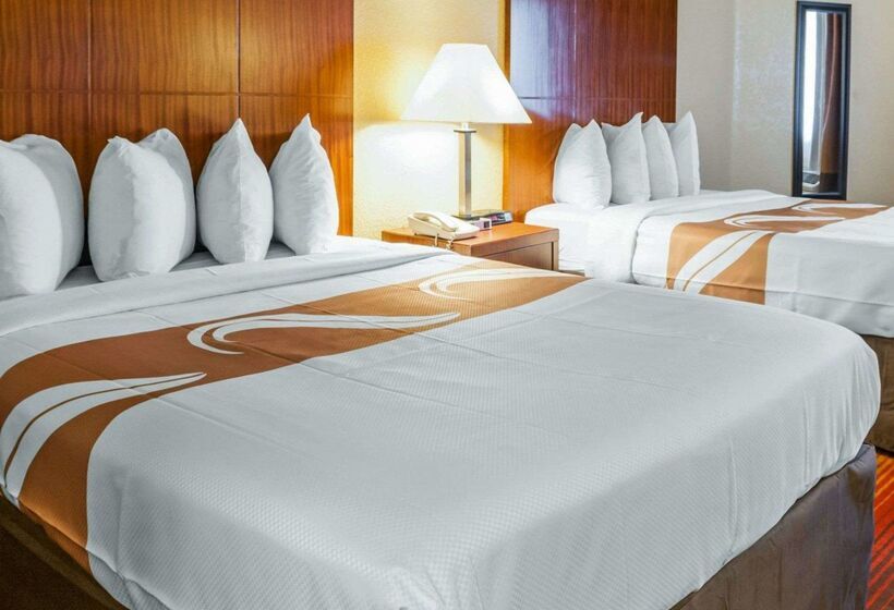 هتل Quality Inn & Suites Albuquerque West