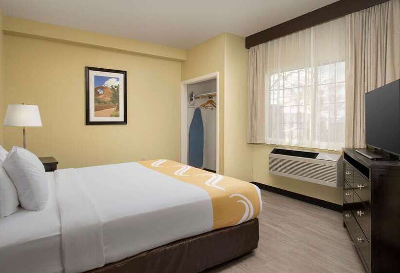 Отель Quality Inn & Suites Gallup I 40 Exit 20