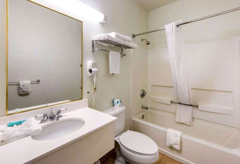 Отель Quality Inn & Suites Gallup I 40 Exit 20