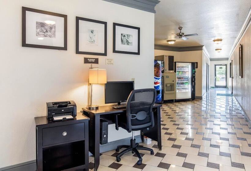 هتل Quality Inn & Suites Gallup I 40 Exit 20