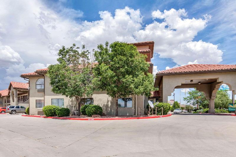 Отель Quality Inn & Suites Gallup I 40 Exit 20