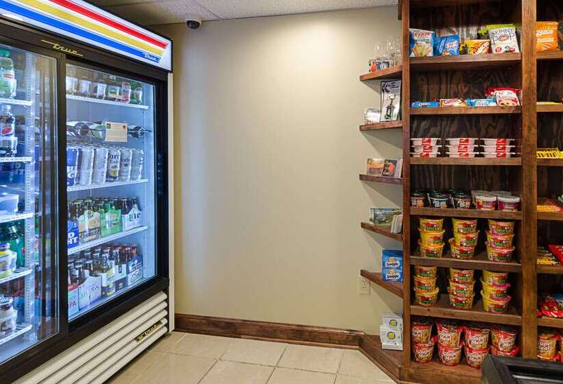 فندق Quality Inn Christiansburg  Blacksburg