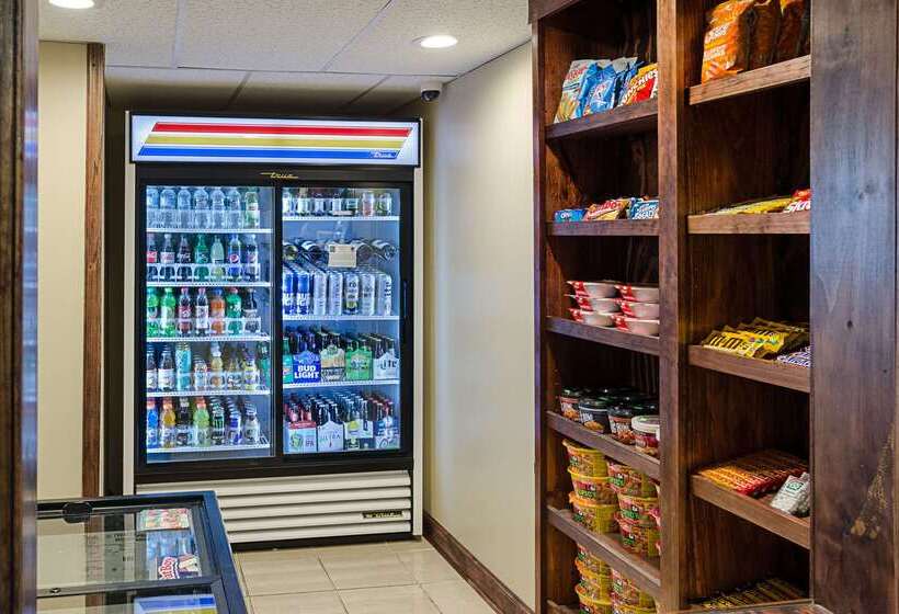 فندق Quality Inn Christiansburg  Blacksburg