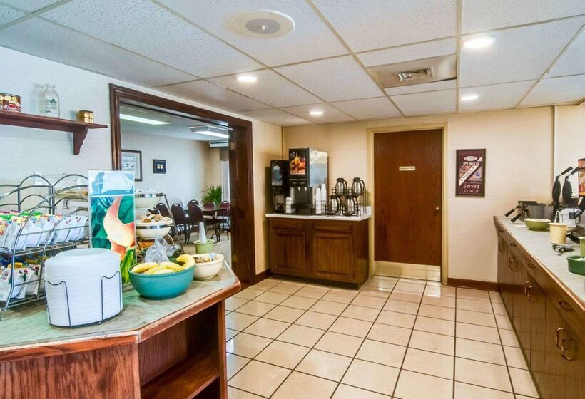 فندق Quality Inn Christiansburg  Blacksburg