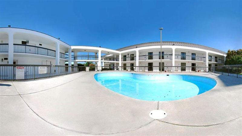 فندق Quality Inn Christiansburg  Blacksburg