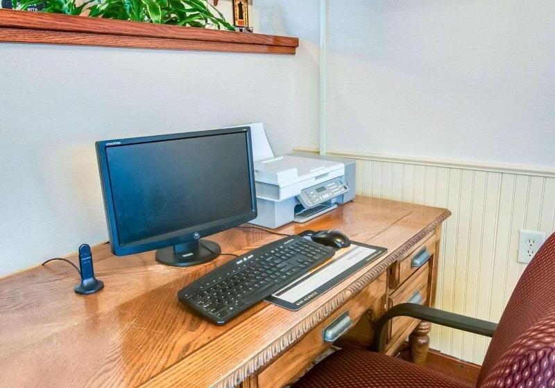 فندق Quality Inn Christiansburg  Blacksburg