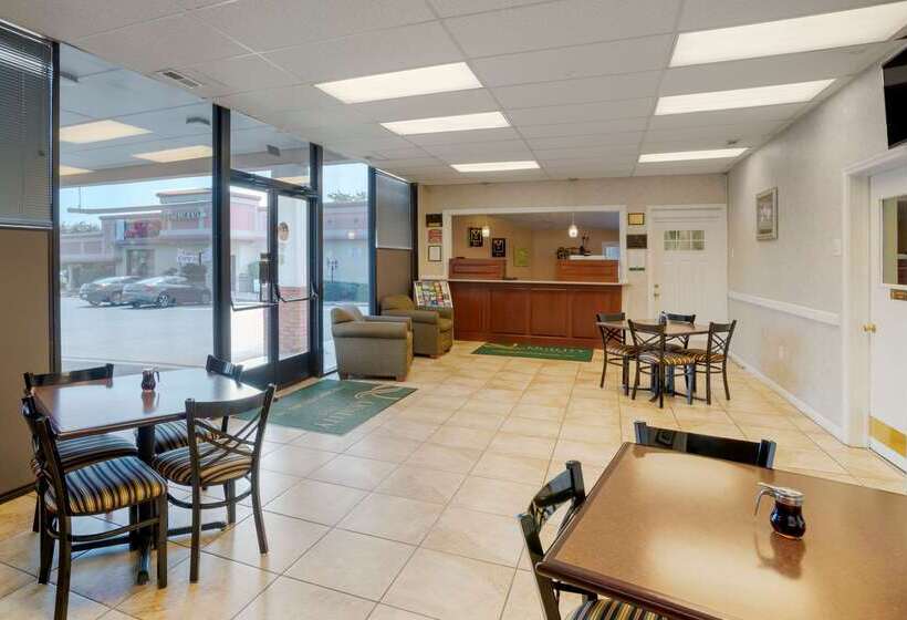 酒店 Quality Inn Fredericksburg Near Historic Downtown
