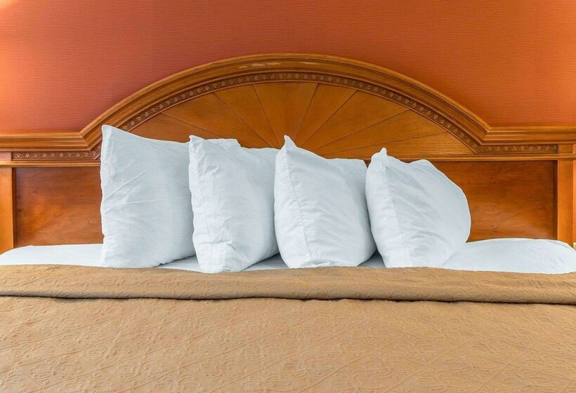 בית מלון כפרי Quality Inn