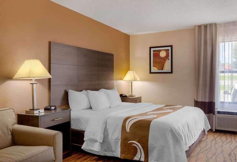 هتل Quality Inn High Point  Archdale