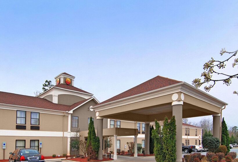 هتل Quality Inn High Point  Archdale