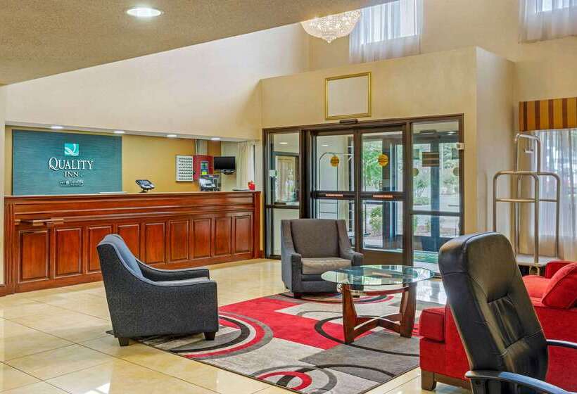 هتل Quality Inn High Point  Archdale