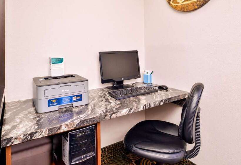 酒店 Quality Inn Joplin I44