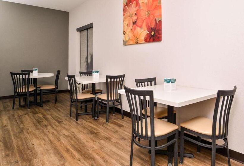 酒店 Quality Inn Joplin I44