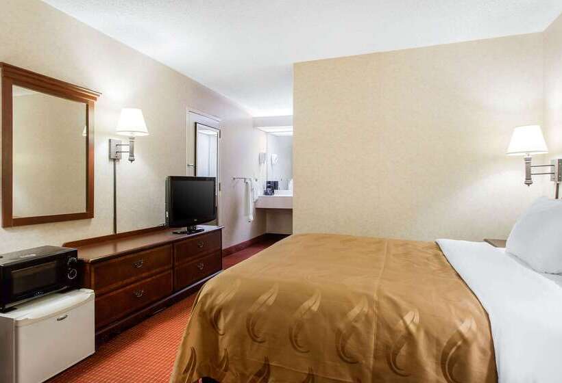 Отель Quality Inn Mount Airy Mayberry