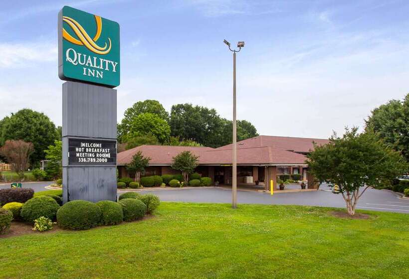 Отель Quality Inn Mount Airy Mayberry